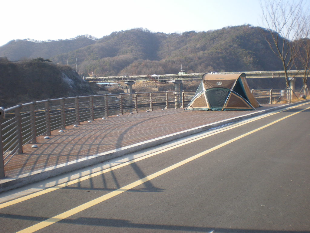 오전에 눈 좀 내렸습니다^^