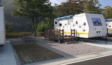 카라반 실외사진 3